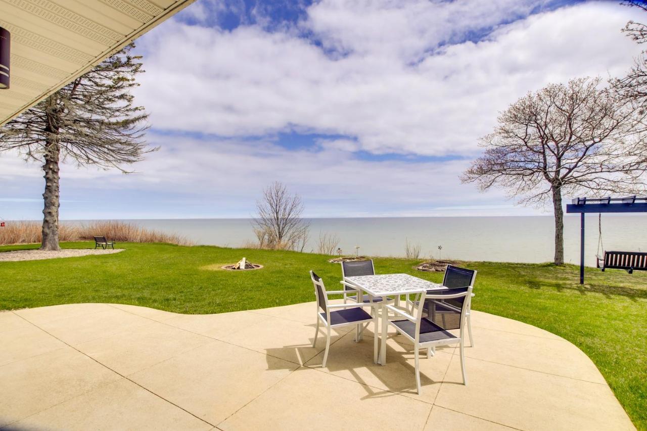 Waterfront Algoma Vacation Rental On Lake Michigan ภายนอก รูปภาพ